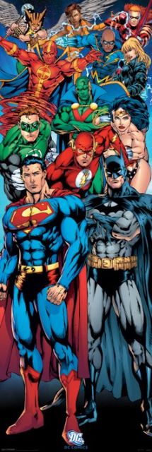 pionowy plakat o wymiarach 53x158 cm z bohaterami komiksów DC Comics