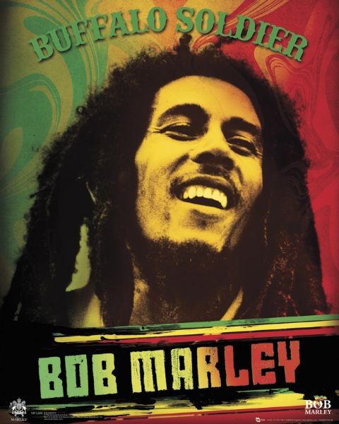 plakat na ścianę z uśmiechniętym Bobem Marleyem w kolorach rasta