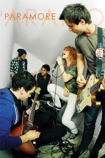 Zespół muzyczny Paramore na plakacie o wymiarach 61x91,5