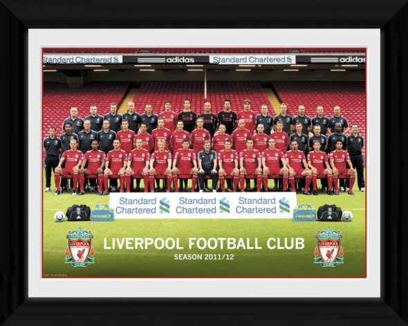Liverpool Team Photo 11/12 - obraz w czarnej ramie z zawodnikami klubu