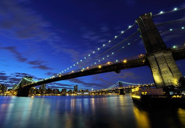 fototapeta z widokiem na Brooklyn Bridge nocą
