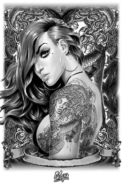 czarno-biała grafika kobiety z tatuażem zatytułowany mya