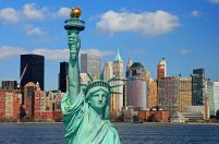 Statua wolności, Manhattan Skyline - fototapeta