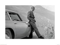 Sean Connery, jako Agent 007 na czarno-białej reprodukcji