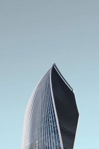Wysoki Budynek - plakat