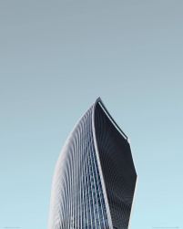 Wysoki Budynek - plakat