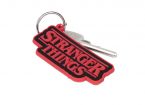 Gumowy brelok z logo serialu Stranger Things