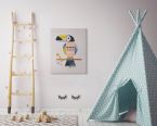 Obraz na płótnie wiszący w dziecięcym pokoju przedstawiający kolorowego, geometrycznego tucana