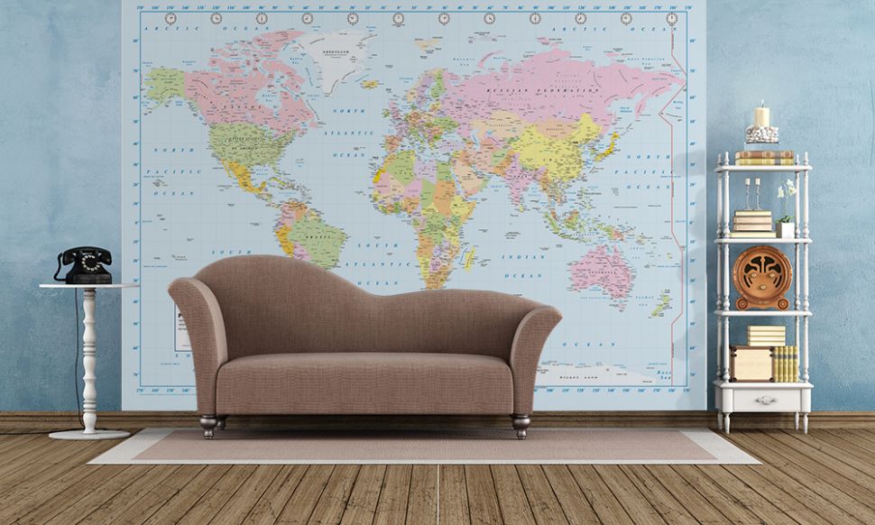 Aranżacja mieszkania z mapą świata na ścianie