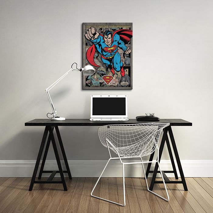 Obraz 60x80 przedstawia postać z kreskówki Supermana