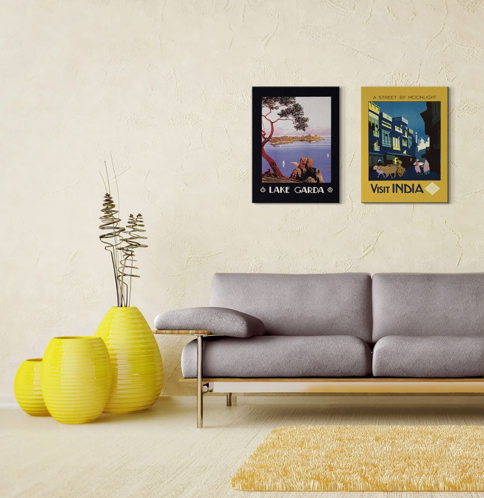 Obraz na płótnie Lake Garda wiszący w salonie nad szarą sofą