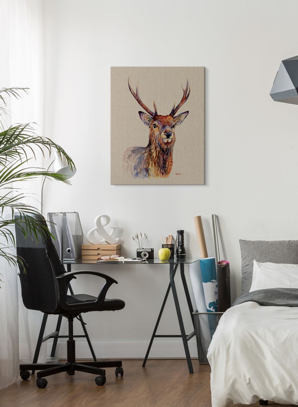Obraz na płótnie z jeleniem o nazwie Proudlock wiszący w nowocześnie umeblowanej sypialni