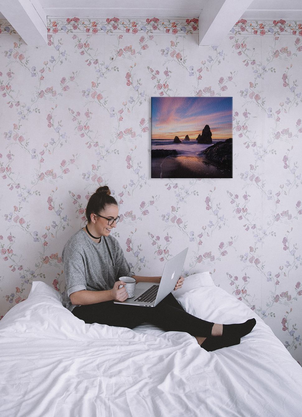 Obraz na płótnie Rodeo Beach, United States wiszący na białej ścianie w sypialni nad łóżkiem