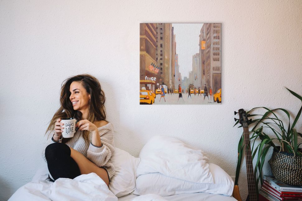 Obraz na płótnie przedstawiający ulicę Nowego Jorku powieszony nad łóżkiem w sypialni