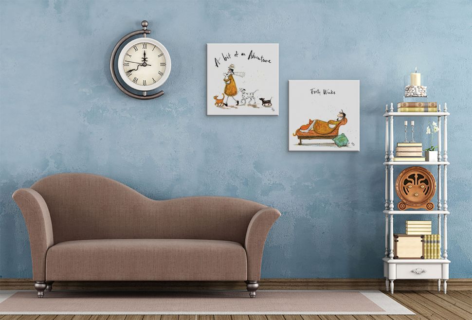 Obraz na płótnie namalowany przez Sam Toft pod nazwą Forty Winks umieszczony w salonie nad kanapą