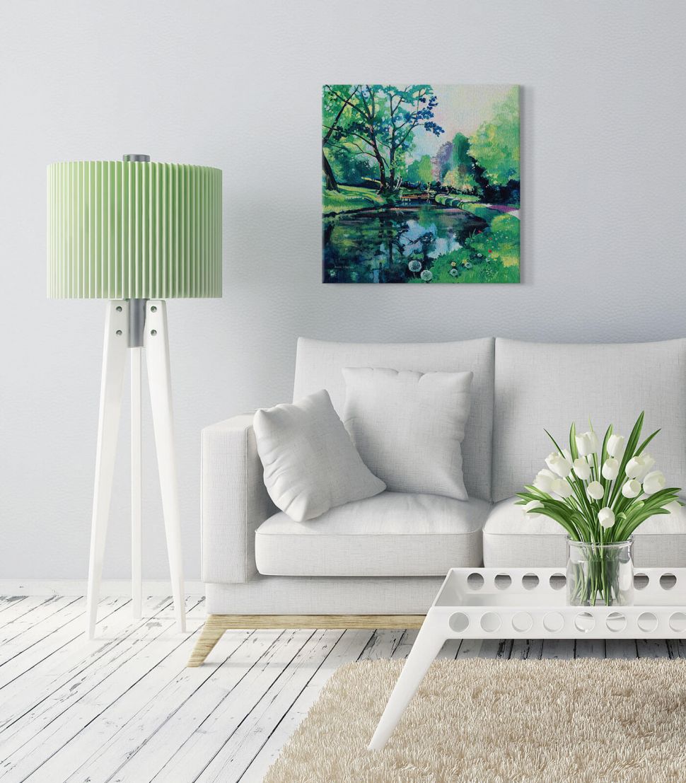 Obraz na płótnie Riverbank Reflections na ścianie w salonie nad kanapą obok zielonej lampy