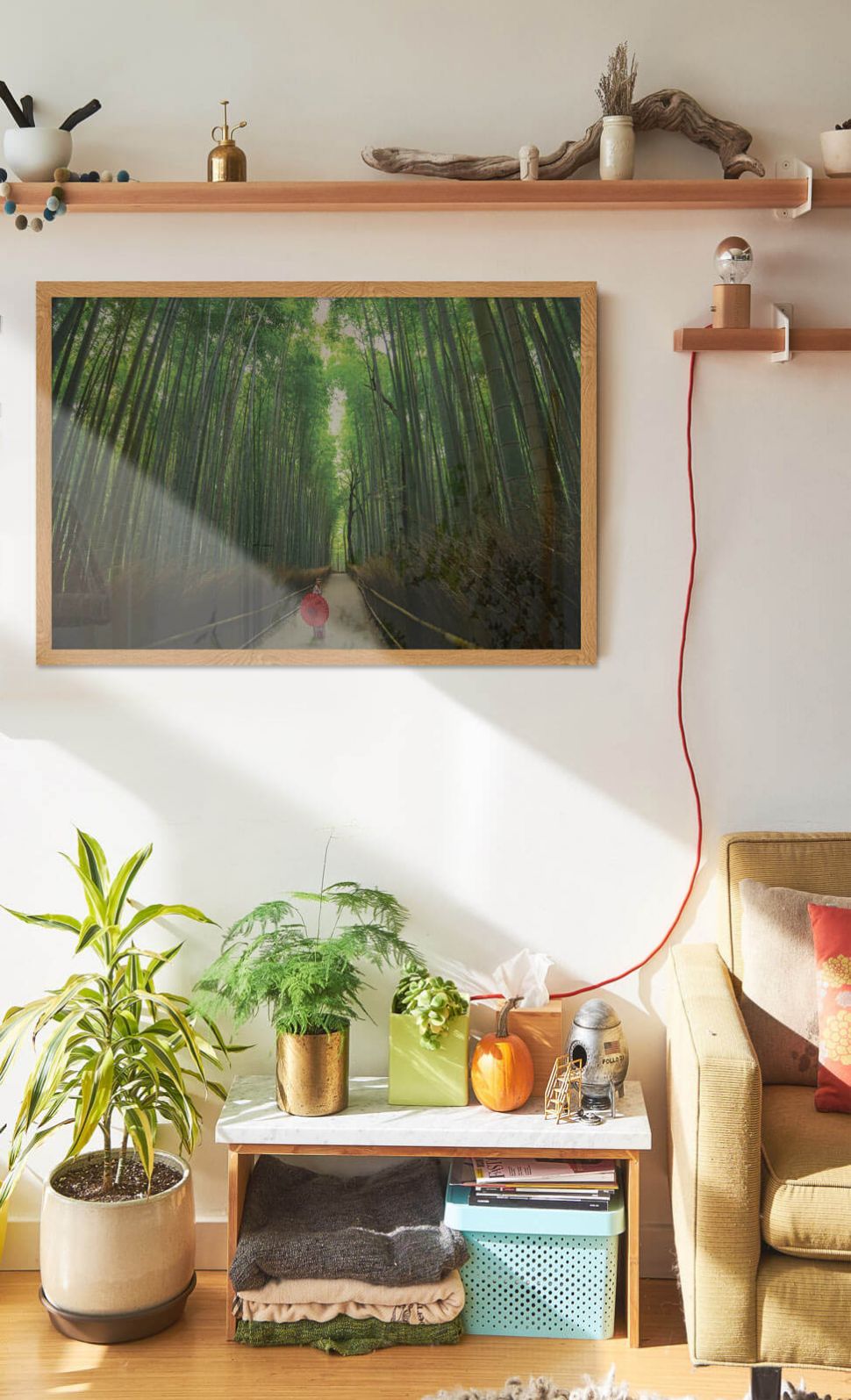 Plakat Bambusowy Las w salonie w drewnianej ramie