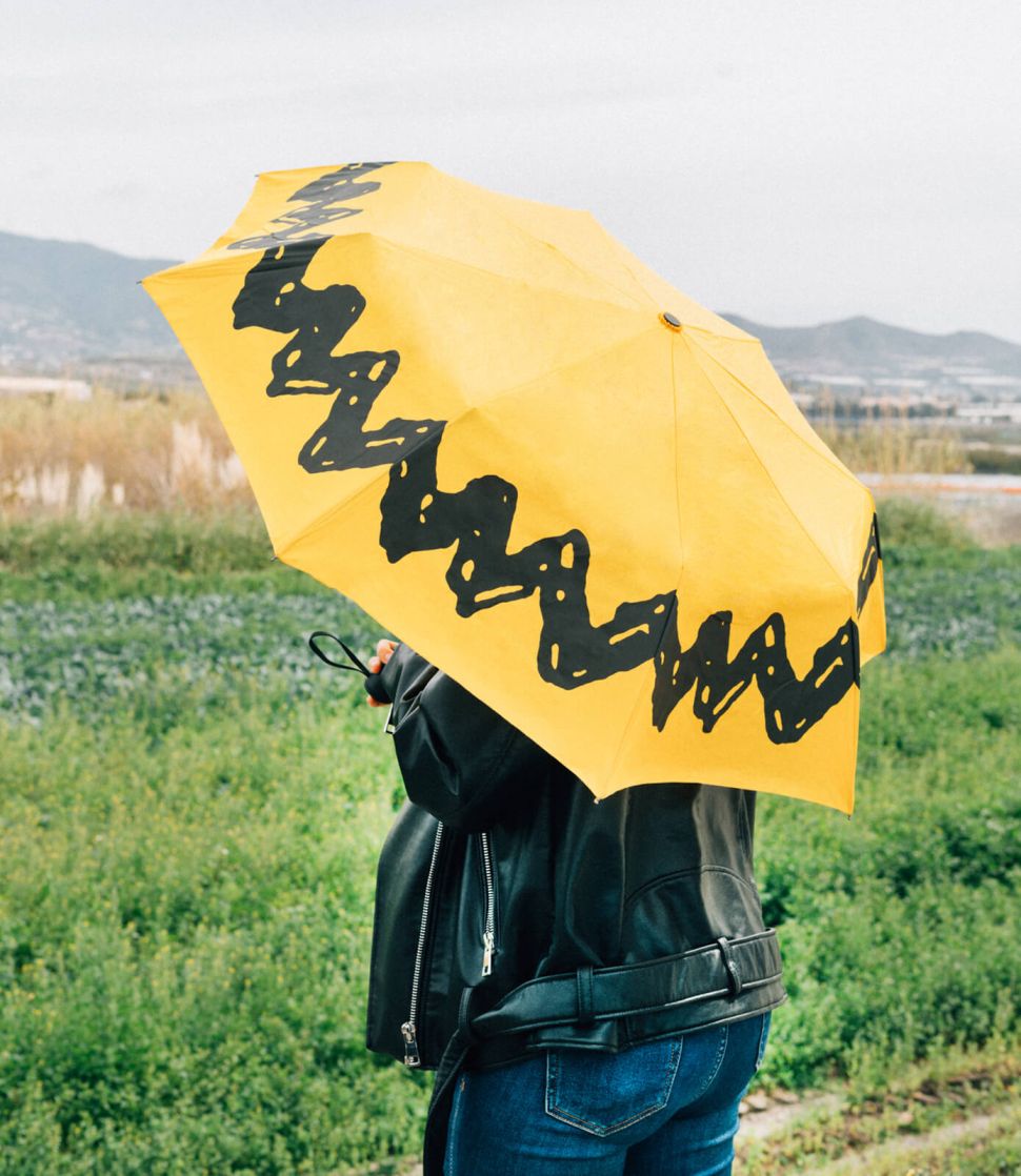 Żółto-czarny parasol Snoopy