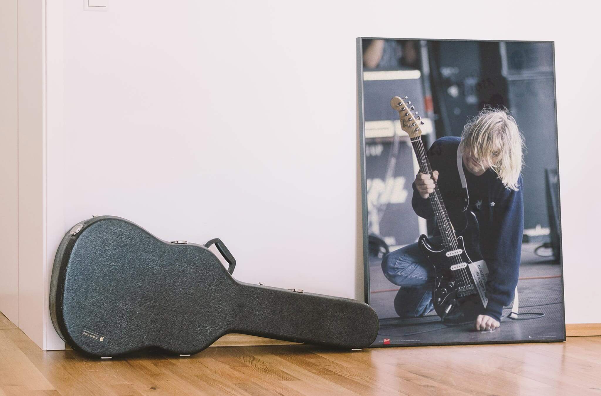 Plakat z Kurtem Cobainem z Nirvany